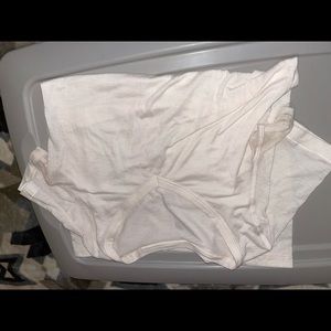 White Lululemon T Shirt